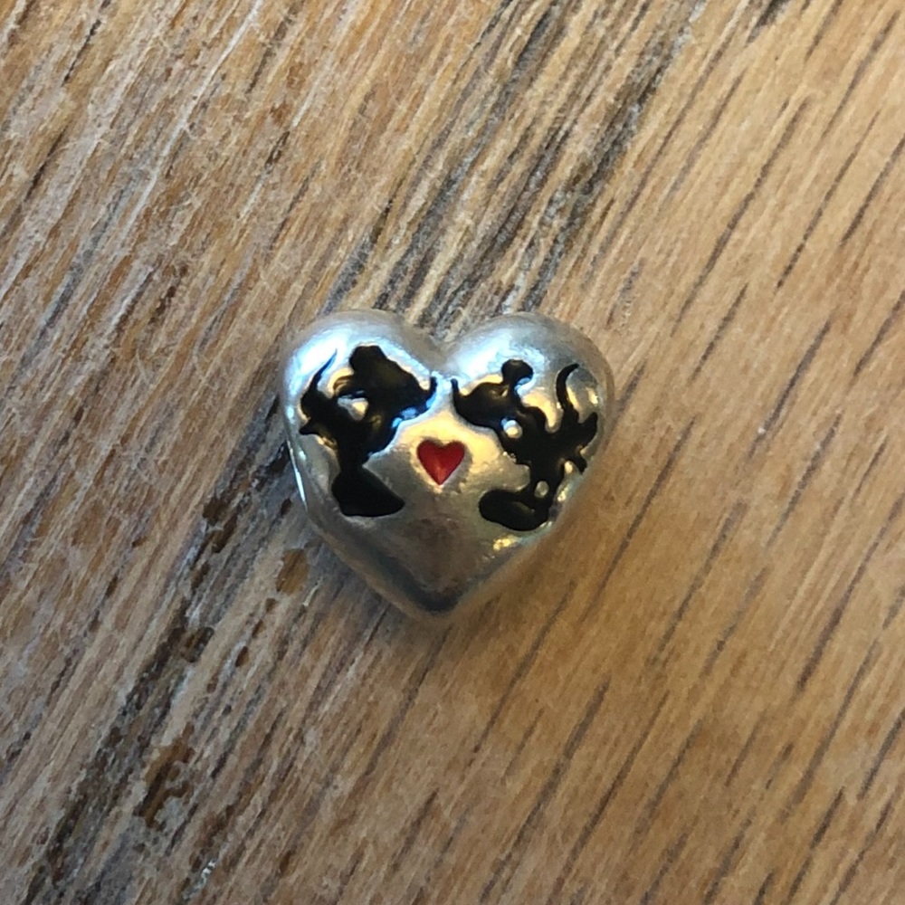Pandora charm: Mickey & Minnie heart